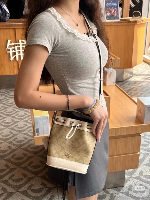 特！蔻驰 COACH 新款mini水桶包 单肩斜挎手提 商品图10