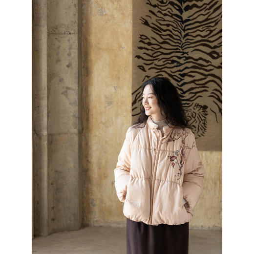 牧衣游原创 丝棉手绣高蓬松红嘴雁羽绒服外套炒色加厚保暖 九歌行 商品图3