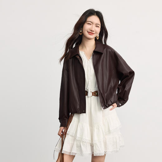 【10/23新品】熙世界琥珀流光穿搭蛋白皮衣女秋冬小个子棕色PU皮夹克花苞短外套 商品图3