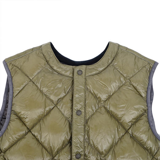 and wander diamond stitch 男女机能超轻保暖钻石格亮面羽绒背心 商品图1