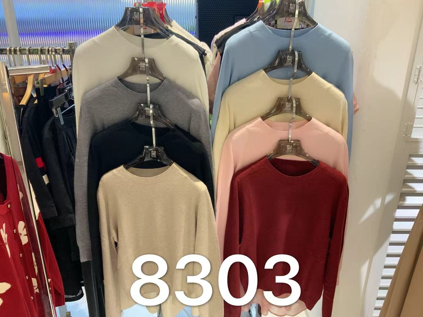 女装25秋冬新品圆领长袖纯色羊绒衫2291-8303