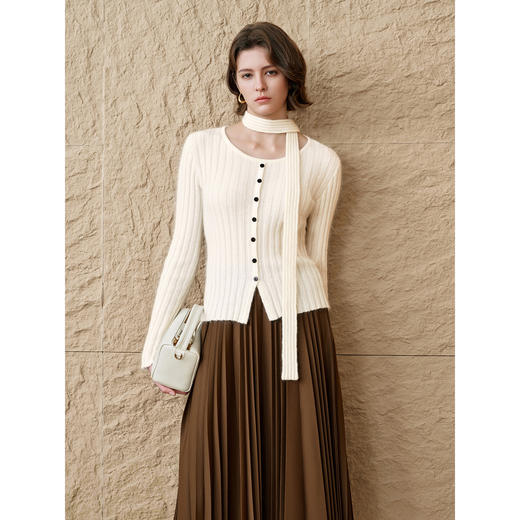 恩裳INSUN女装毛织衫9C35506110 商品图0