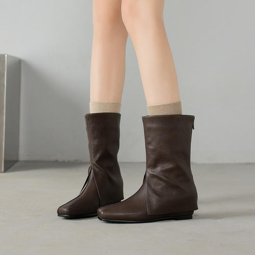 【预售5天】英伦风真皮靴子女爆款中筒靴内增高跟女靴裤管靴机车骑士瘦瘦靴MX&mx35095 商品图4