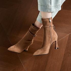 【预售5天】时尚尖头细跟高跟短靴女秋冬加绒短筒瘦瘦时装靴QS&822