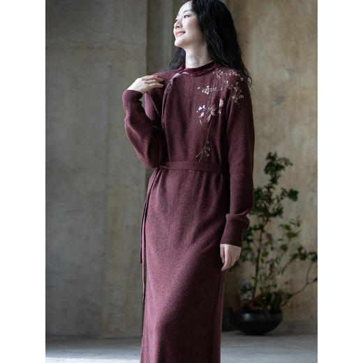 牧衣游原创 进口牦牛绒毛织混纺手工刺绣连衣裙软糯亲肤细腻 雾璃 商品图3