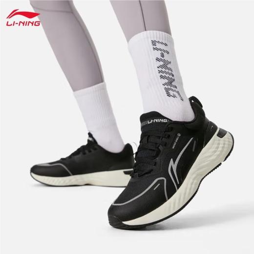 李宁女子防泼水减震回弹运动鞋跑步鞋AGLU244-1 商品图0