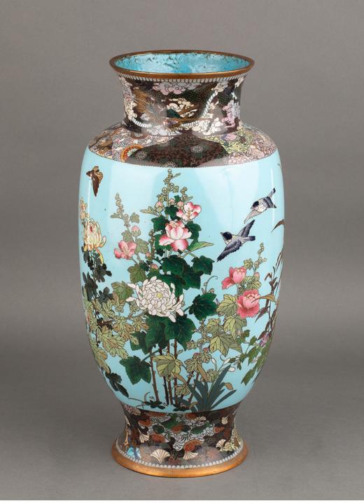 独角鹿西洋古董 1880年代日本明治时期出品「富贵花鸟」主题修饰蓝地七宝烧花瓶一对 商品图5