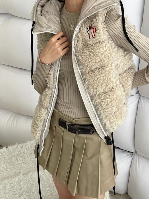 蒙口 25新款 经典Teddy泰迪连帽休闲女士羽绒马甲 商品图4