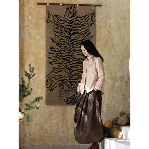 牧衣游原创 丝棉手工刺绣夹棉棉服炒色轻盈柔软百搭文艺棉衣 沄梦 商品图2