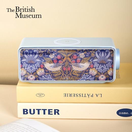 大英博物馆 工艺美术大师系列 草莓小偷 白噪音蓝牙音响 无线充氛围灯 商品图0