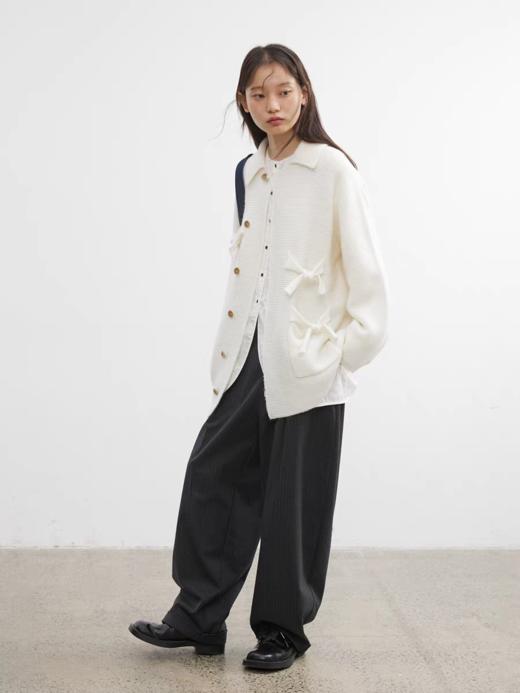 步履不停/5C43164C/暗条纹肌理休闲西裤 商品图3