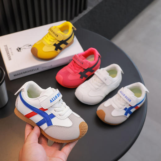 小黄鸭合集儿童秋冬款雪地棉椰子鞋运动鞋防滑休闲百搭平底潮鞋小男孩皮面透气板鞋22-38 商品图7