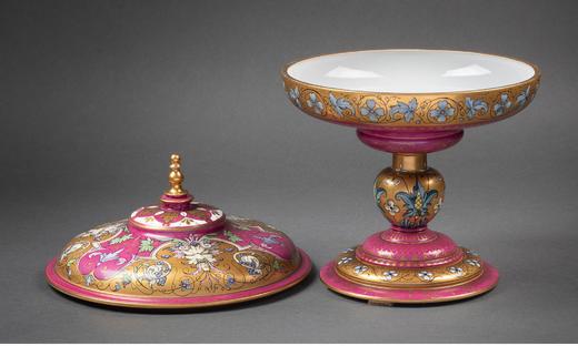 独角鹿西洋古董 1851-1861年代法国御窑塞弗尔出品新文艺复兴风格手绘描金怪面卷叶主题Coupe Henri II器形带盖樽 商品图2