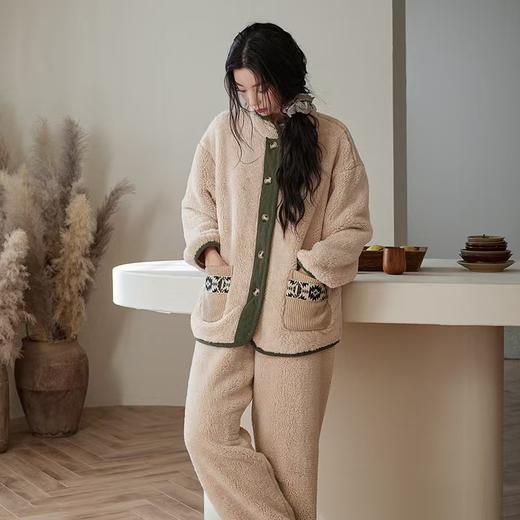【升温家居服】2025冬季情侣睡衣珊瑚绒加绒加厚休闲可外穿保暖法兰绒男家居服套装 商品图1