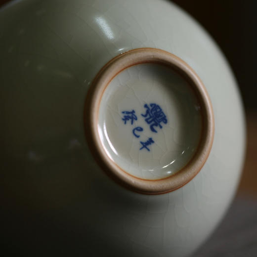 问鼎汝瓷/鼎峰系列/天青/老款/葫芦瓶（中）（收藏款） 商品图3