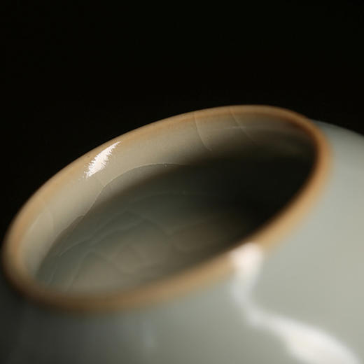 问鼎汝瓷/鼎峰系列/月白/老款/蒜头瓶（中）（收藏款） 商品图1