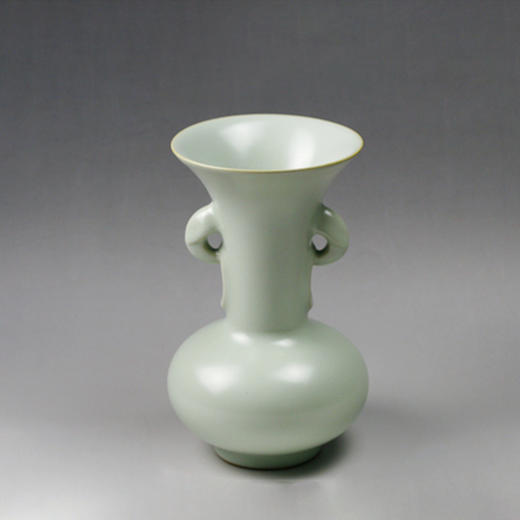 问鼎汝瓷/鼎峰系列/天青/老款精工/象耳瓶 商品图2