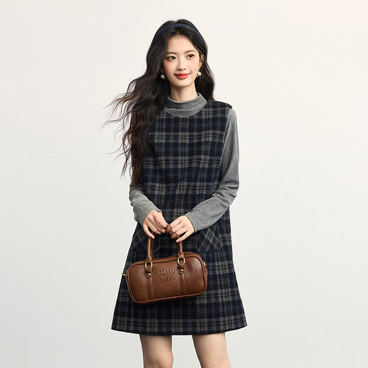 【10/23新品】熙世界文艺复古学院风针织T恤格纹毛呢背心裙两件套装女2025秋冬 商品图3