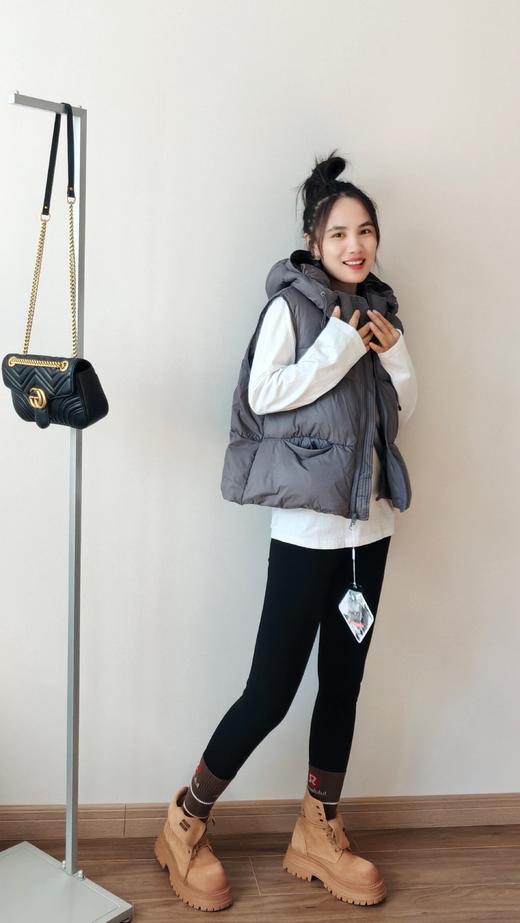 Miu家擦色鞋头纯牛皮马丁靴 商品图4