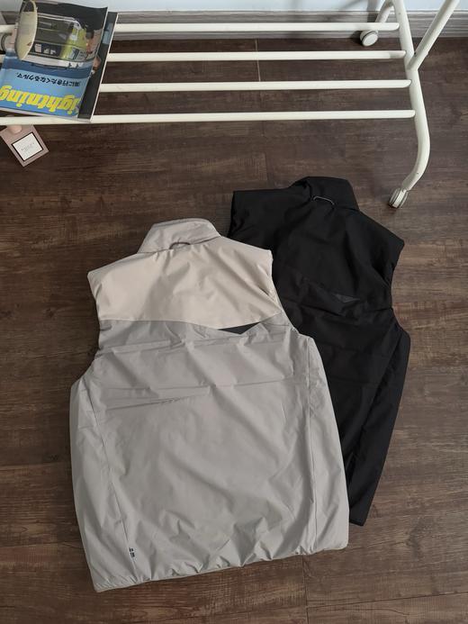 情侣款Klattermusen攀山鼠 户外P棉棉服马甲 商品图5