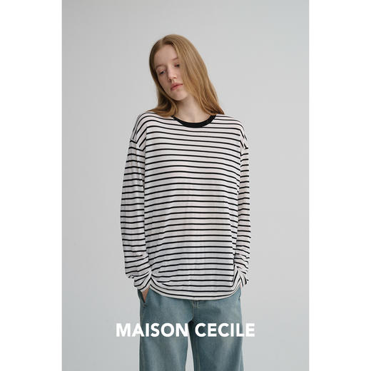 MAISON CECILE 全羊毛软糯舒适黑白条纹宽松休闲感针织毛衣 商品图3