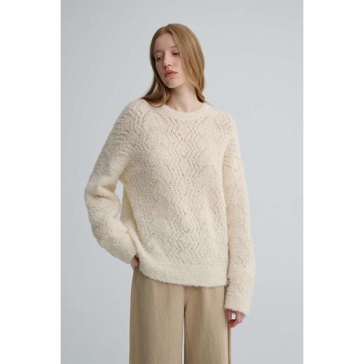 MAISON CECILE羊毛立体针织钩花镂空绒感软糯圆领针织毛衣 商品图0