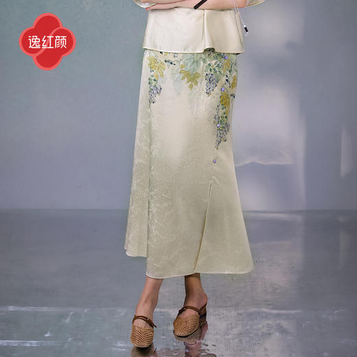 逸红颜觉眠2025夏新款禅意定位紫藤花后松紧腰斜开叉小鱼尾半裙女 商品图2