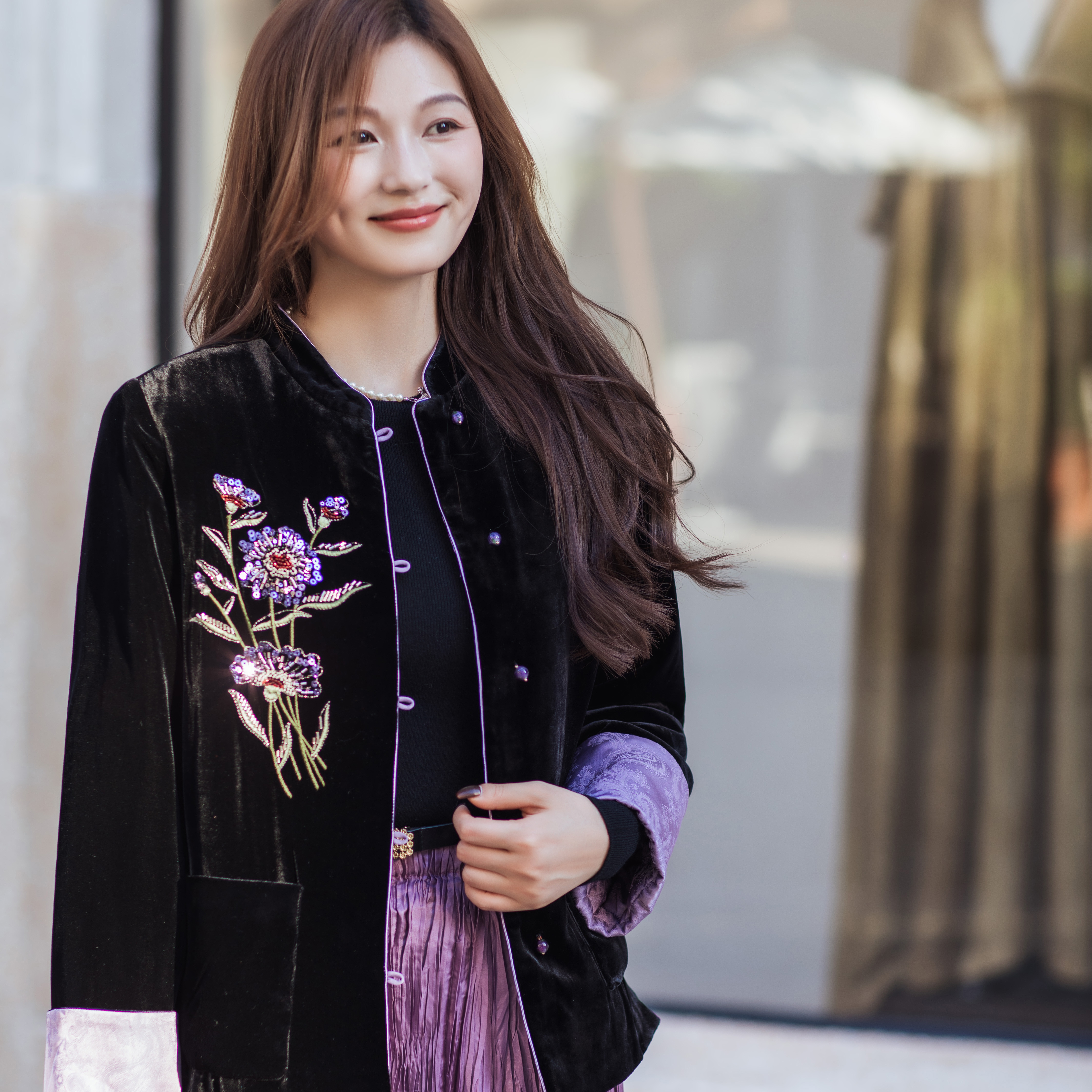 【林栖设计小店】真丝丝绒绵羊毛棉衣2025秋冬新款珠片绣花国风优雅外套女1954192