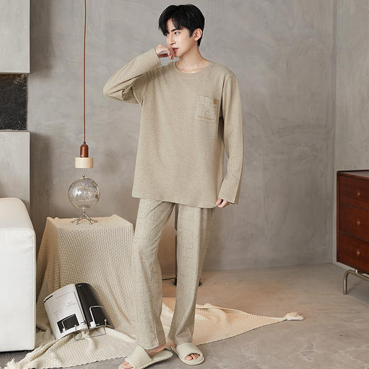 男装热卖 AB双面磨毛！【男士桑蚕丝棉羊毛家居服套装】内涵棉羊毛自发热材质  桑蚕丝养肤 上身升温蓄暖 宽松版型 遮肉显瘦不会臃肿  内外暖绒绒 防静电防起球  柔软不会扎肤  商品图3