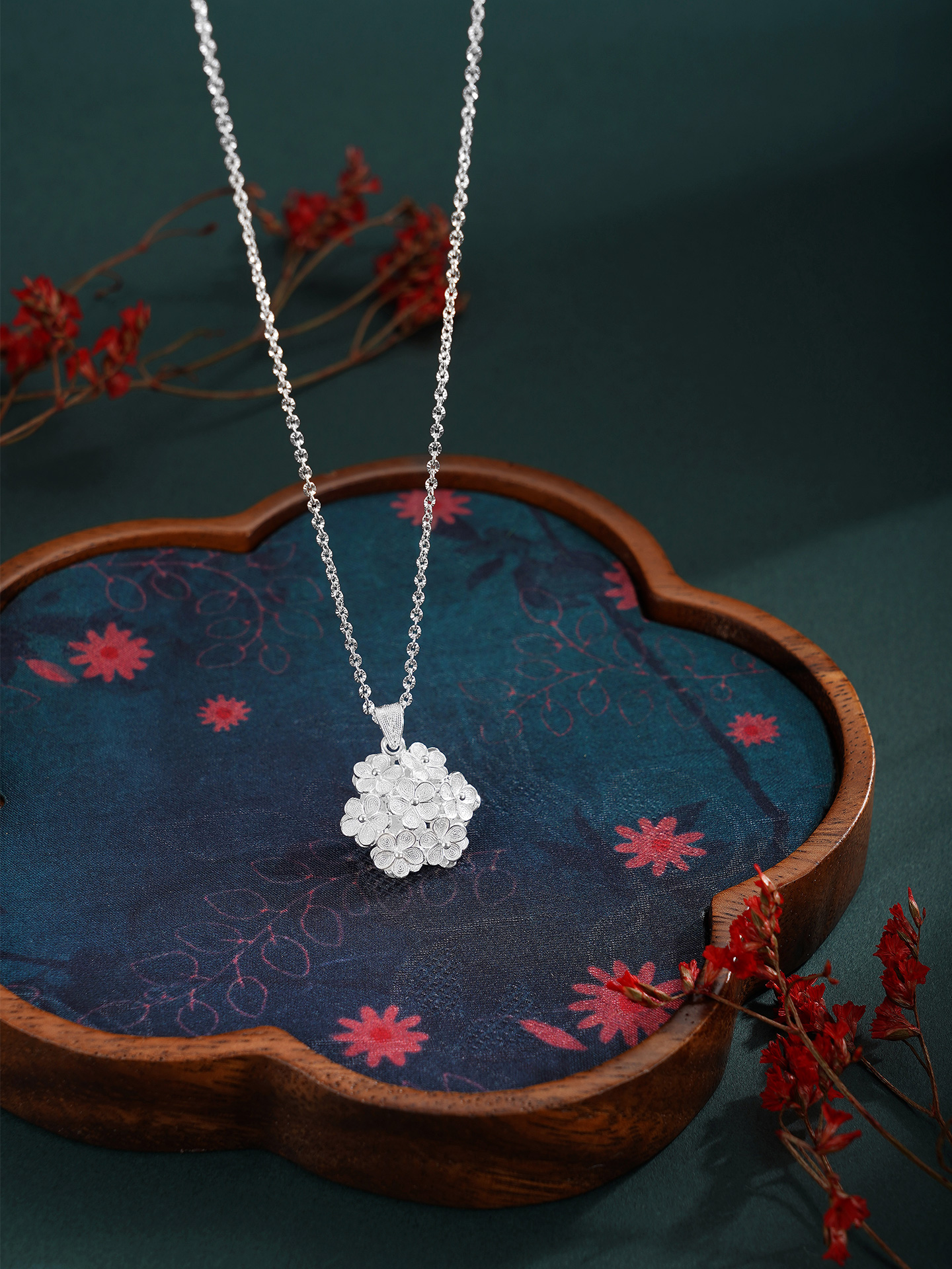 子佩集【繁花簇锦】S990银套链【QFTL014】花丝双面立体花朵项链2510