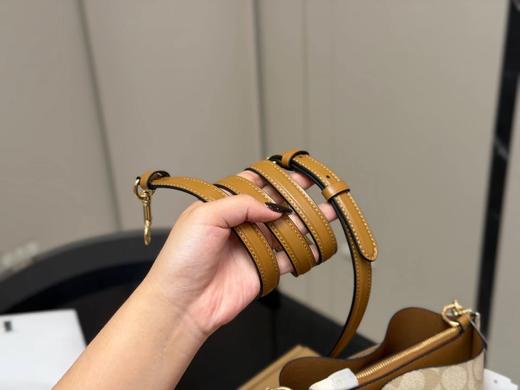 D102056拉链隔层手提腋下斜挎Mollie小号水桶包 商品图7