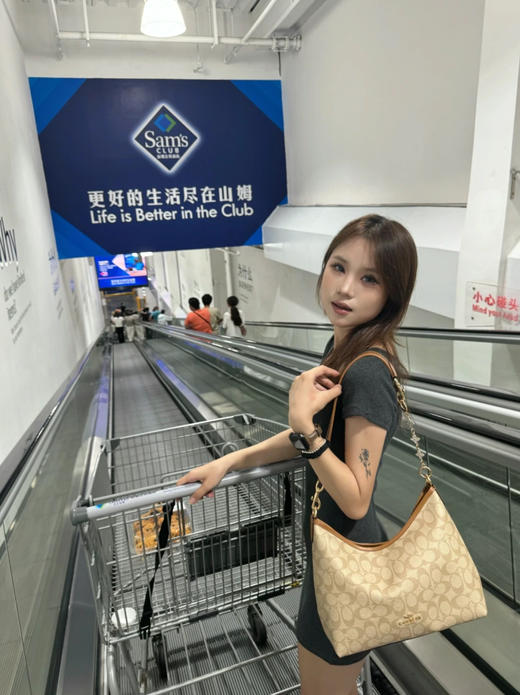 COACH/蔻驰 Laurel中号流浪包 最新款（SS） 商品图12