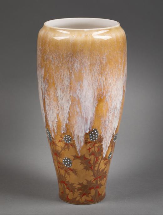 独角鹿西洋古董 1900-1901年代新艺术时期法国御窑出品Alexandre SANDIER设计手绘蓟花主题du Creusot器形黄釉堆白瓷瓶 商品图0