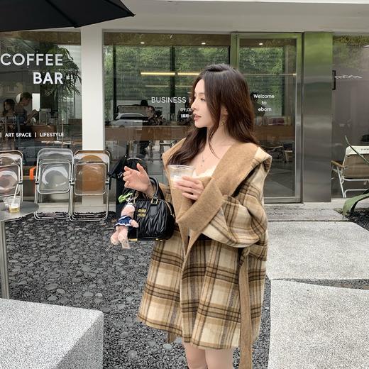 现货 都柏林城堡 秋冬复古调两面穿格纹双面呢短款大衣 商品图2