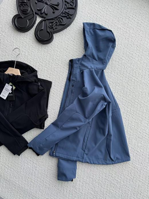 D102032男士加绒软壳TRAINING系列男士梭织上衣外套 商品图1