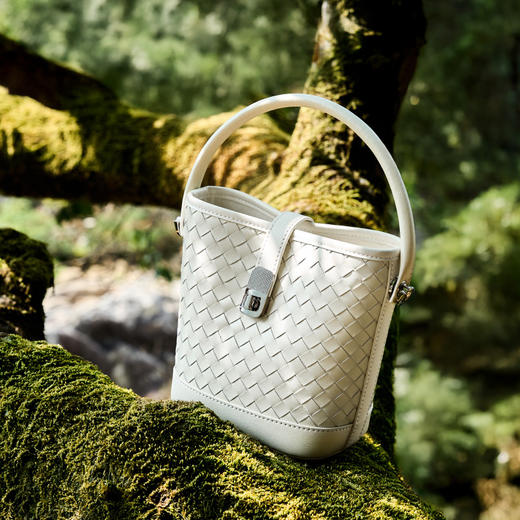 雀说 头层羊皮编织水桶包包手提斜挎包3026 商品图1