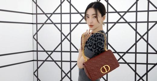 迪奥 珍珠CD耳夹/耳拍 每一期必出的经典珍珠款，没有耳洞的宝宝们必入经典款（ZS*XJ） 商品图1