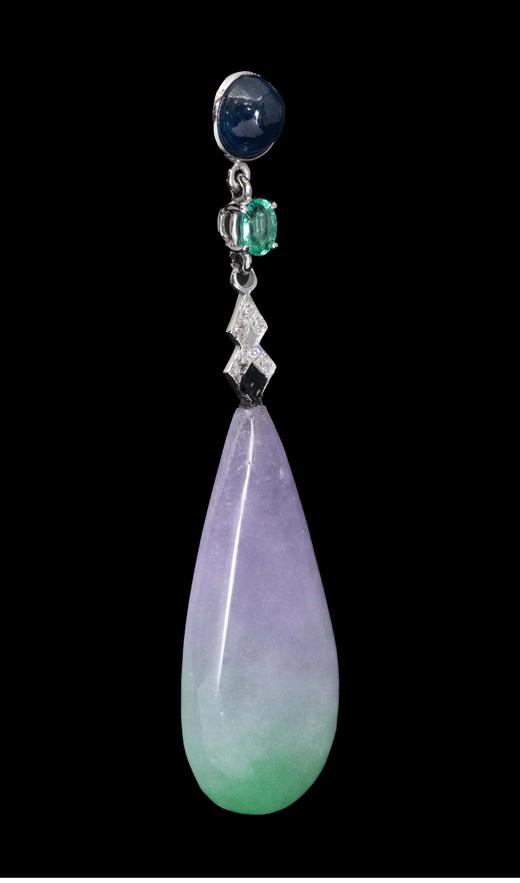 独角鹿西洋古董 1950年代法国出品装饰艺术风格水滴造型铂金镶嵌春带彩翡翠蓝宝石祖母绿钻石及珐琅耳环一对 商品图5