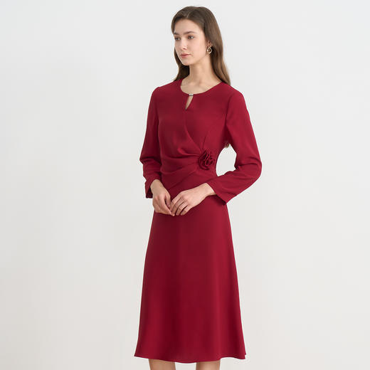 EITIE爱特爱气质收腰红色长袖礼服连衣裙2025秋季新款C2507834A连衣裙 商品图3