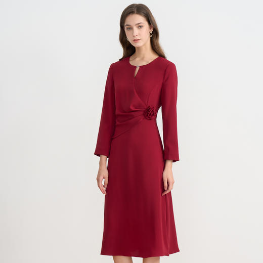 EITIE爱特爱气质收腰红色长袖礼服连衣裙2025秋季新款C2507834A连衣裙 商品图2