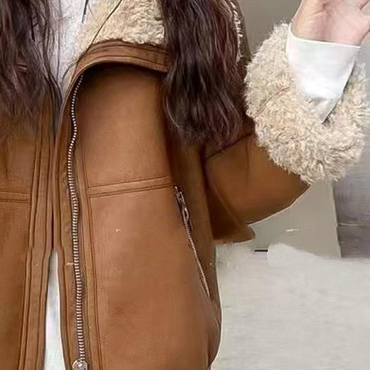 QYM 99H262-Y时尚皮毛一体外套加厚保暖休闲上衣 商品图3