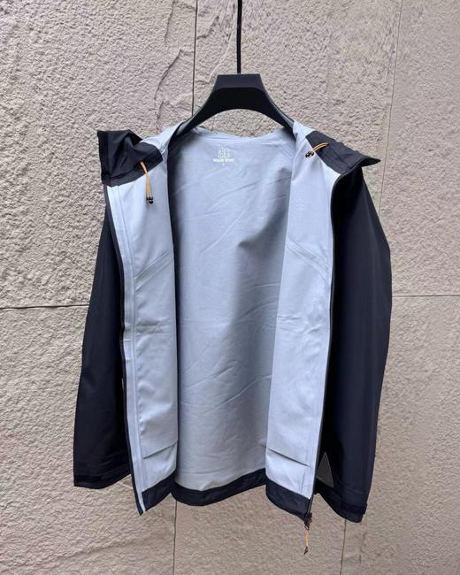 D102065户外轻量防风防水冲锋衣硅胶立体软壳冲锋衣 商品图6