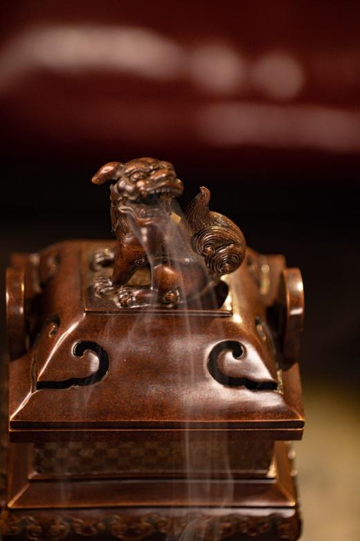 陈巧生制 带座高足鼎熏炉铜炉 香炉摆件 商品图3