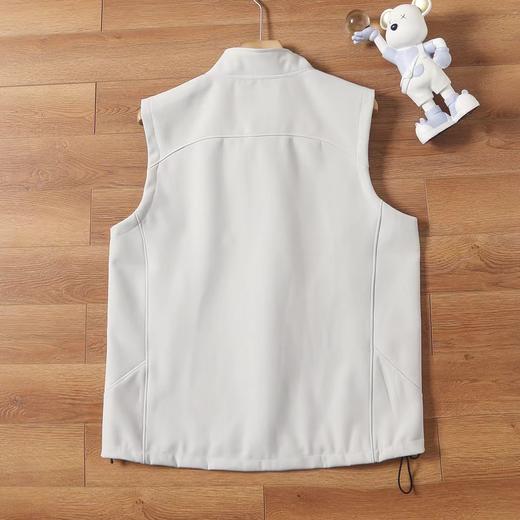 D102026秋季情侣款立领软壳户外休闲防水防风马甲背心 商品图9