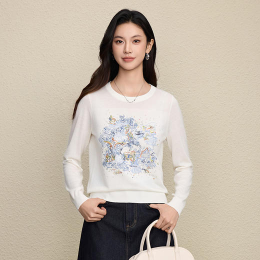 「自」全新升级【铂金会员349/天猫469/差价120】(44330)洛诗琳重工万针刺绣羊毛衫2025秋冬彩绘珠片设计感套头毛衣 商品图0