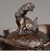 独角鹿西洋古董 1880年代日本明治时期出品山水主题镀金银精雕装饰麒麟顶盖及祥纹三足底座赤铜香炉 商品缩略图4