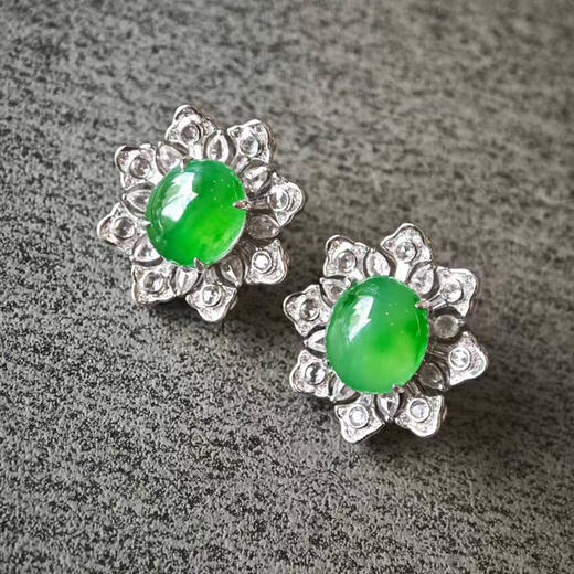 冰种阳绿花朵耳坠 商品图0