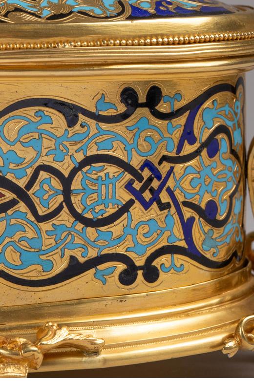 独角鹿西洋古董 19世纪末法国出品飞鸟主题铜鎏金精雕装饰錾胎珐琅珍宝盒 商品图6