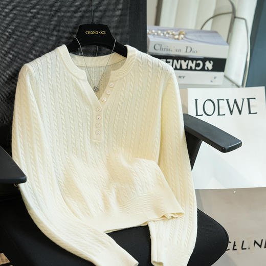 复古绞花！100绵羊毛宽松针织衫女短款毛衣外穿2025秋冬新款！ 商品图0