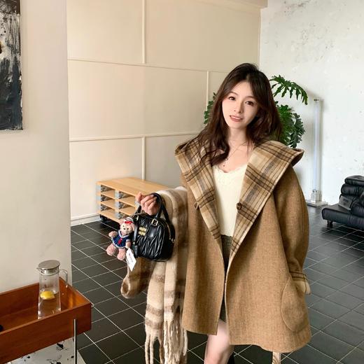 现货 都柏林城堡 秋冬复古调两面穿格纹双面呢短款大衣 商品图3